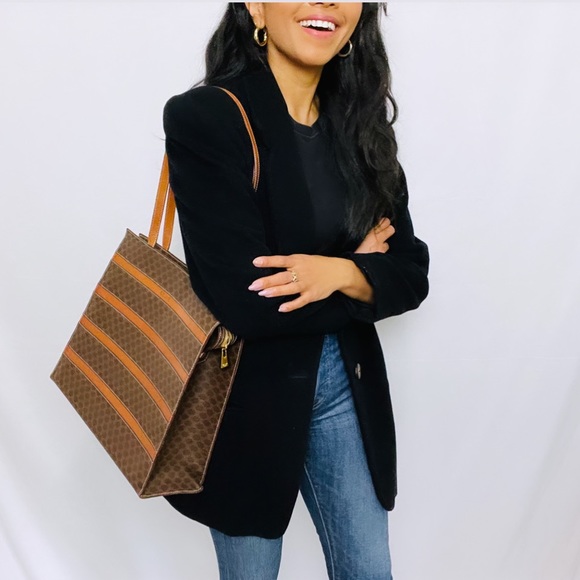 Celine | Authentic Brown Horizontal Stripe Triomphe Large Shopping Tote - Picture 15 of 15